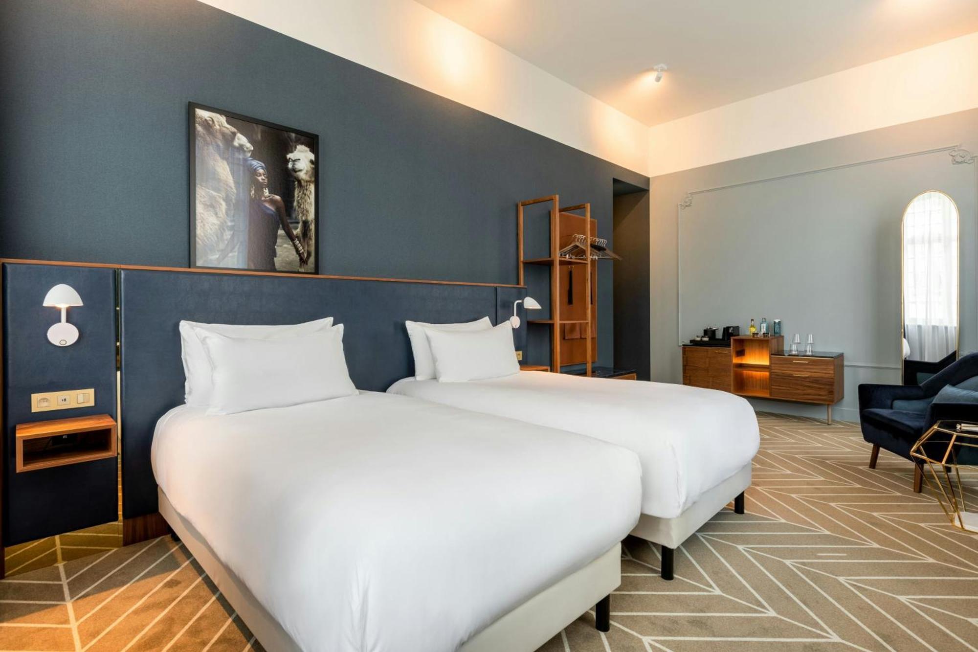 Sapphire House Antwerp, Autograph Collection By Marriott Hotel Ngoại thất bức ảnh A room at the hotel