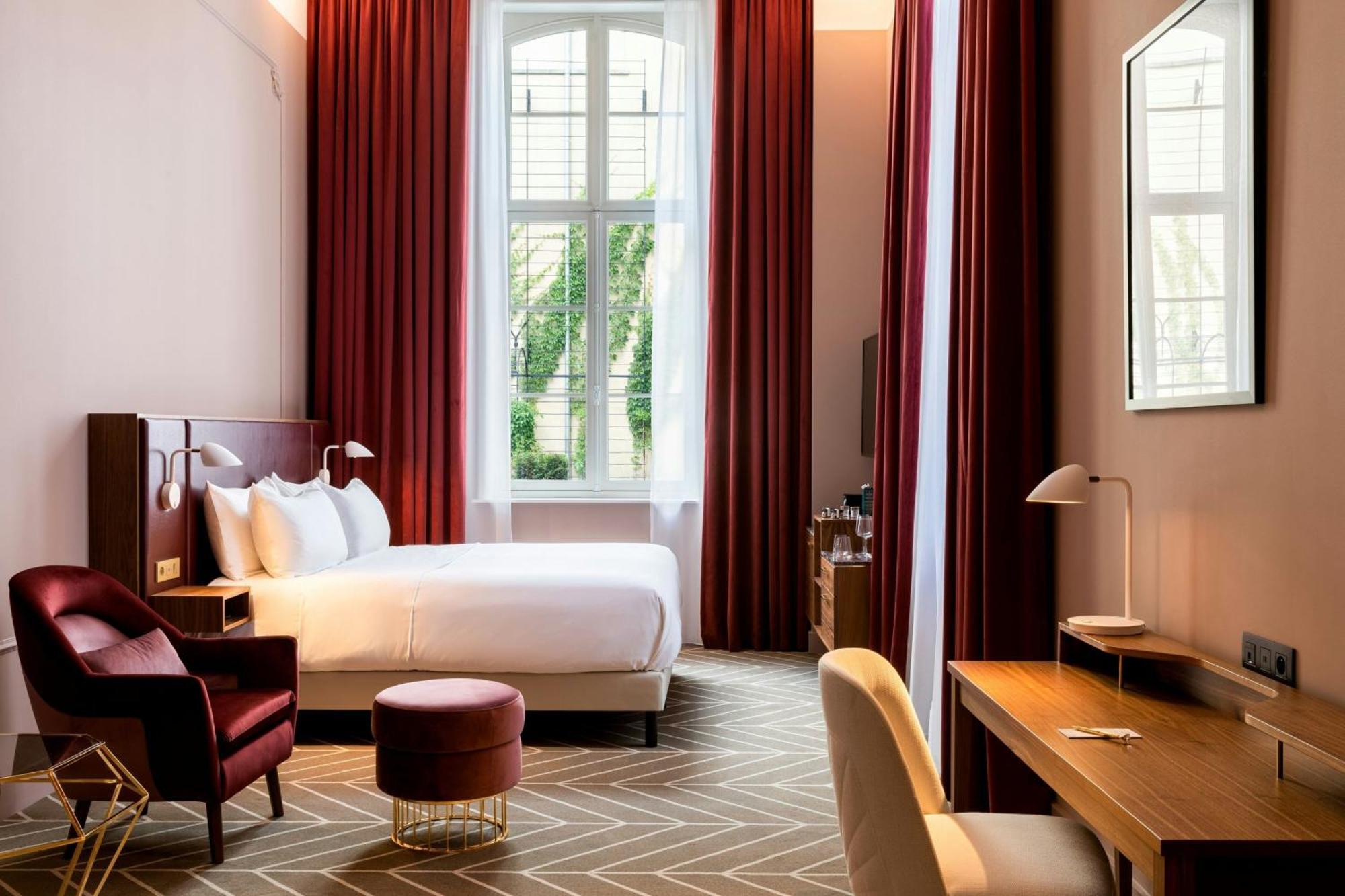 Sapphire House Antwerp, Autograph Collection By Marriott Hotel Ngoại thất bức ảnh A room at the hotel