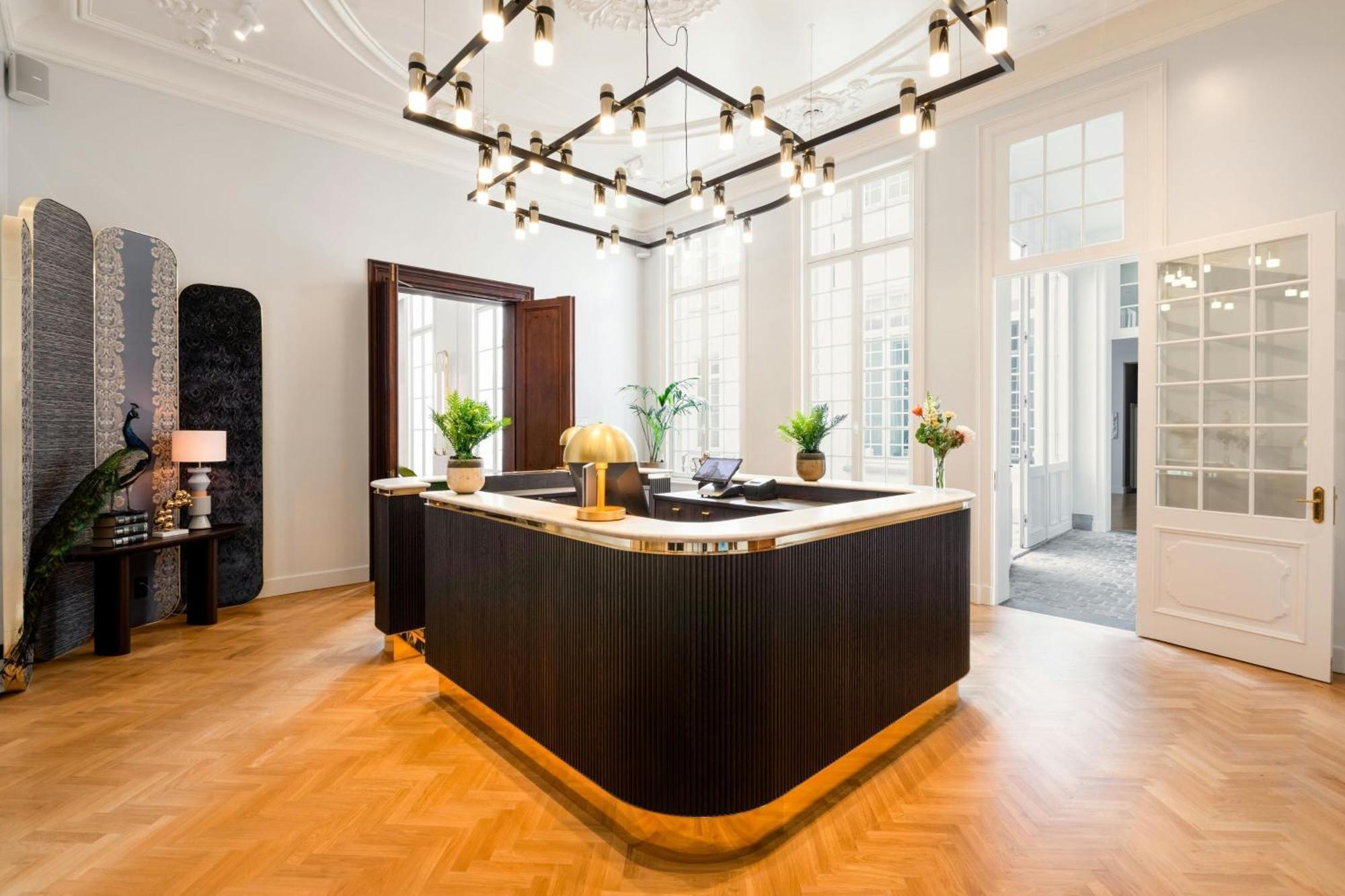 Sapphire House Antwerp, Autograph Collection By Marriott Hotel Ngoại thất bức ảnh